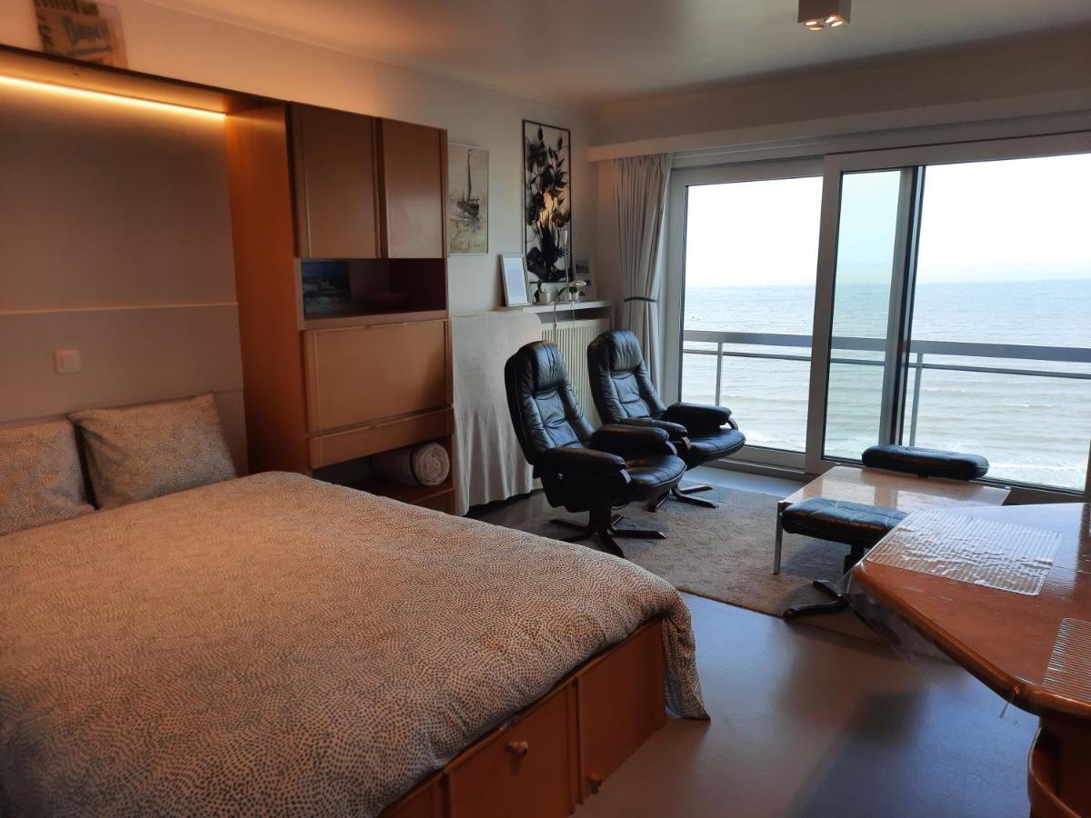 Studio On The Beach With Sea View Миделкерк Экстерьер фото