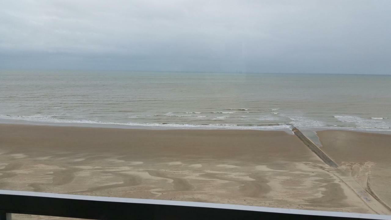 Studio On The Beach With Sea View Миделкерк Экстерьер фото